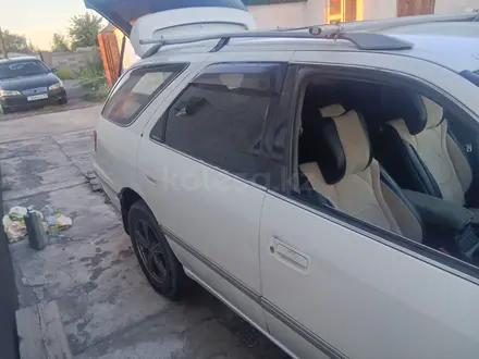 Toyota Mark II Qualis 1998 года за 2 200 000 тг. в Алматы – фото 4
