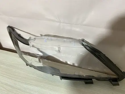 Стекло на фару — Lexus ES350 2011-2015 за 28 000 тг. в Алматы – фото 4