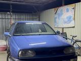 Volkswagen Golf 1994 года за 1 400 000 тг. в Алматы