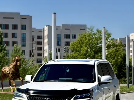 Lexus LX 570 2019 года за 48 000 000 тг. в Астана – фото 3