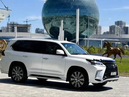 Lexus LX 570 2019 года за 48 000 000 тг. в Астана – фото 19