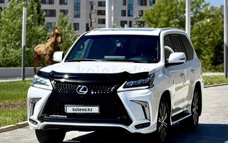 Lexus LX 570 2019 года за 48 000 000 тг. в Астана