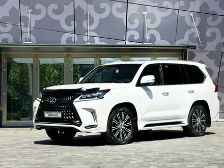 Lexus LX 570 2019 года за 48 000 000 тг. в Астана – фото 25