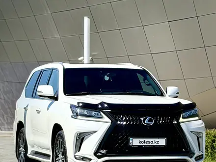Lexus LX 570 2019 года за 48 000 000 тг. в Астана – фото 4