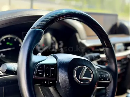 Lexus LX 570 2019 года за 48 000 000 тг. в Астана – фото 36