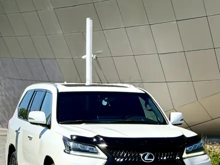 Lexus LX 570 2019 года за 48 000 000 тг. в Астана – фото 5