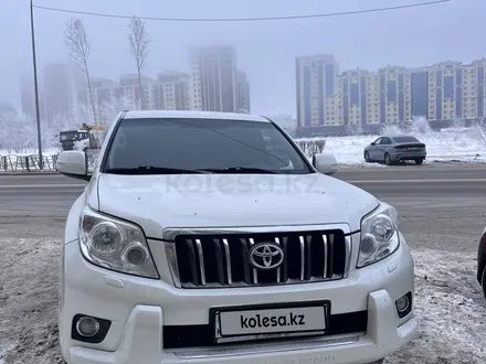 Toyota Land Cruiser Prado 2011 года за 15 000 000 тг. в Астана