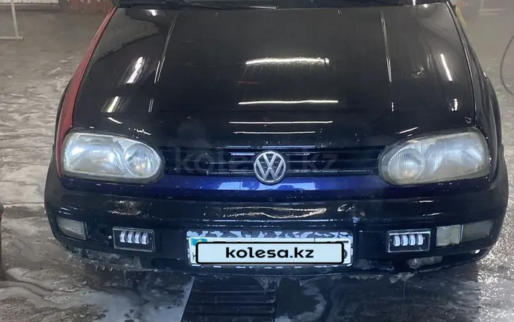 Volkswagen Golf 1996 годаүшін1 000 000 тг. в Тайынша