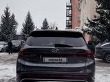 Hyundai Santa Fe 2021 года за 17 300 000 тг. в Алматы – фото 4