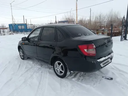 ВАЗ (Lada) Granta 2190 2013 года за 2 150 000 тг. в Усть-Каменогорск – фото 2