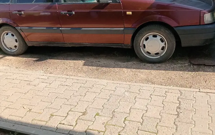 Volkswagen Passat 1991 года за 800 000 тг. в Актобе