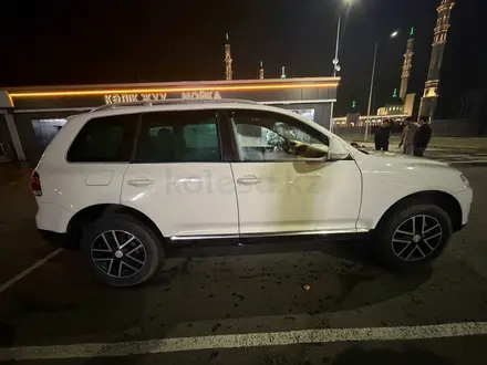 Volkswagen Touareg 2007 года за 6 100 000 тг. в Усть-Каменогорск – фото 7