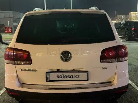 Volkswagen Touareg 2007 года за 6 100 000 тг. в Усть-Каменогорск – фото 5