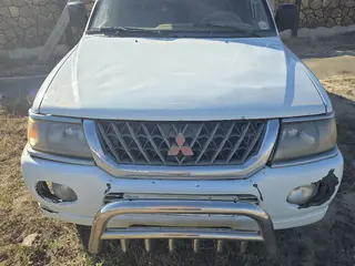 Mitsubishi Montero Sport