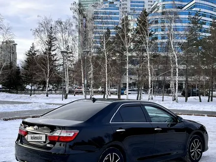 Toyota Camry 2017 года за 12 750 000 тг. в Астана – фото 7