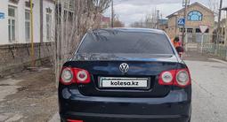 Volkswagen Jetta 2010 года за 5 000 000 тг. в Кызылорда – фото 2