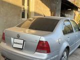 Volkswagen Bora 2002 года за 1 800 000 тг. в Алматы – фото 4