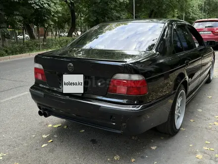 BMW 528 1998 года за 4 200 000 тг. в Алматы – фото 8