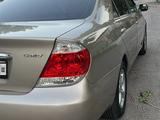 Toyota Camry 2005 годаүшін5 300 000 тг. в Тараз – фото 2