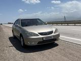 Toyota Camry 2005 годаүшін5 300 000 тг. в Тараз