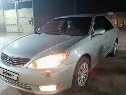 Toyota Camry 2005 года за 5 500 000 тг. в Шымкент – фото 2