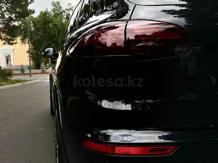 Porsche Cayenne 2015 года за 27 000 000 тг. в Алматы – фото 31