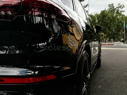 Porsche Cayenne 2015 года за 27 000 000 тг. в Алматы – фото 37