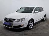Volkswagen Passat 2007 годаүшін2 700 000 тг. в Астана