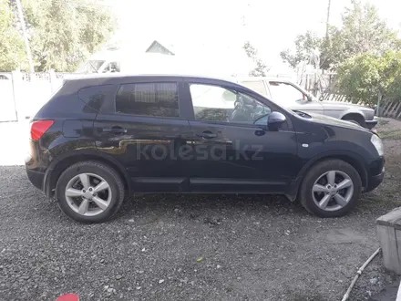 Nissan Qashqai 2007 года за 4 650 000 тг. в Караганда – фото 2