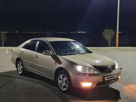 Toyota Camry 2004 года за 5 850 000 тг. в Жанаозен – фото 4