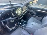 Toyota Highlander 2017 годаүшін17 000 000 тг. в Костанай – фото 4