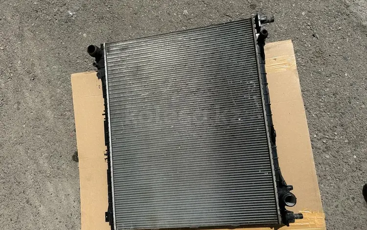 Радиатор системы охлаждения двигателя а/м R.Rover Sport за 5 000 тг. в Алматы