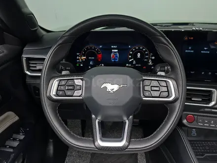 Ford Mustang 2024 года за 34 500 000 тг. в Алматы – фото 13