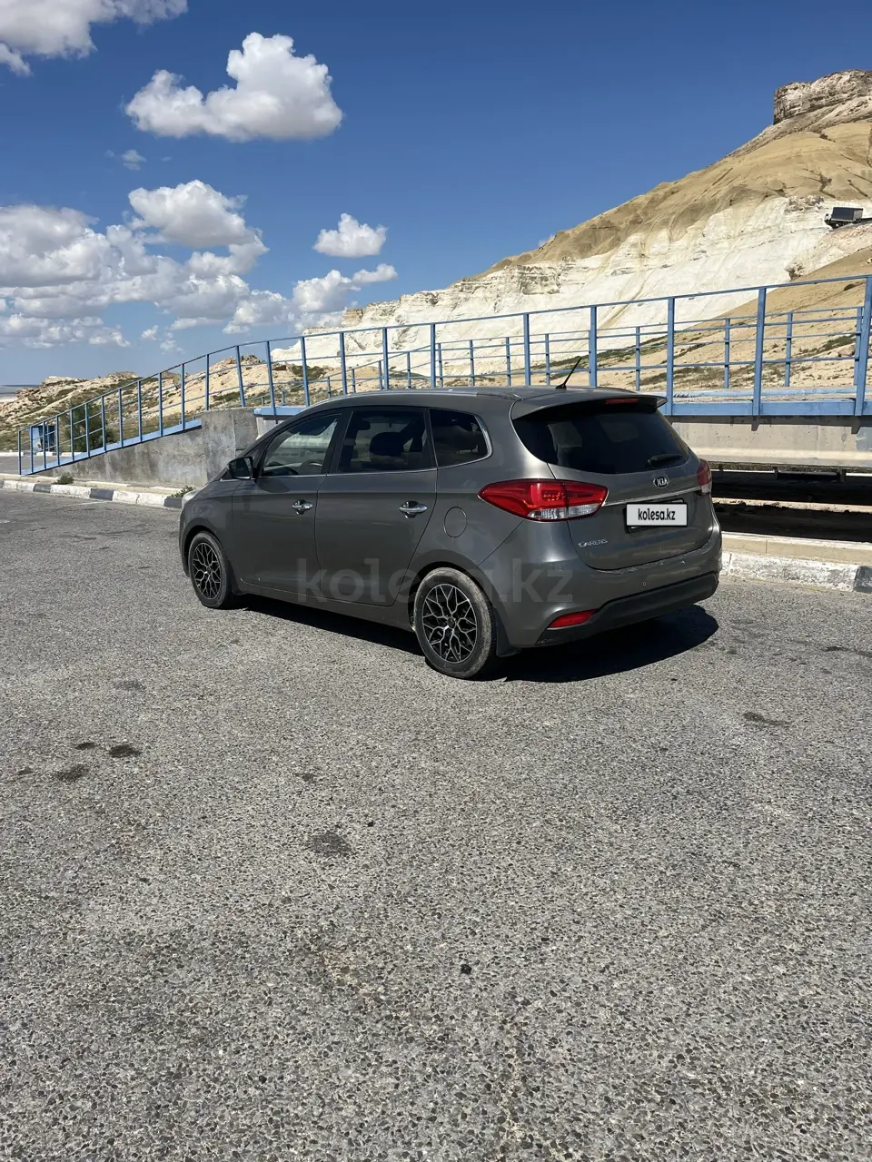 Kia Carens, 2013