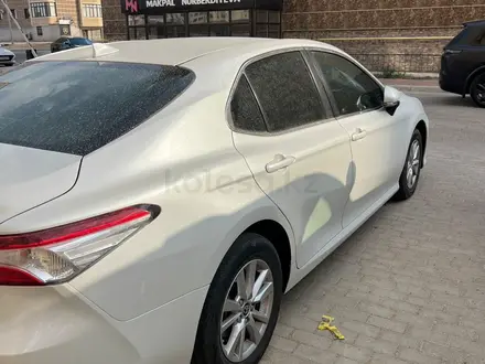 Toyota Camry 2020 года за 14 800 000 тг. в Актау – фото 3