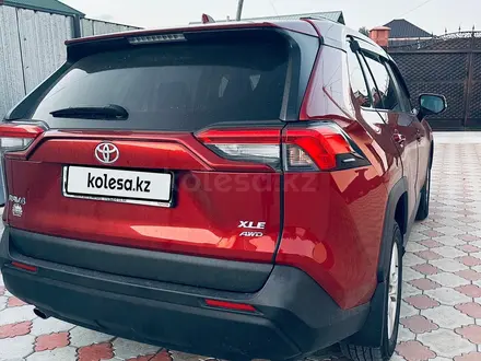 Toyota RAV4 2021 года за 15 500 000 тг. в Алматы – фото 4