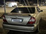 Toyota Camry 2002 годаfor4 600 000 тг. в Атырау – фото 4