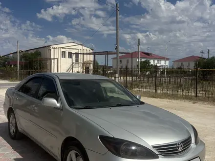Toyota Camry 2002 года за 4 500 000 тг. в Актау – фото 2