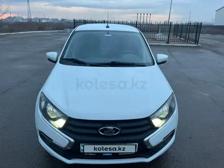 ВАЗ (Lada) Granta 2190 2022 года за 4 550 000 тг. в Астана – фото 2
