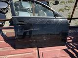 Дверь правый передняя Камри 40 за 50 000 тг. в Актобе