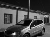 SsangYong Kyron 2013 годаүшін4 000 000 тг. в Жанаозен – фото 4