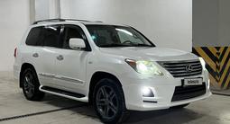 Lexus LX 570 2011 годаfor18 000 000 тг. в Астана