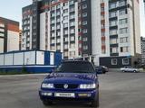 Volkswagen Passat 1994 годаfor2 200 000 тг. в Усть-Каменогорск – фото 4