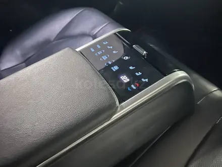 Toyota Camry 2019 года за 12 400 000 тг. в Алматы – фото 10