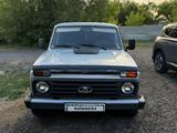 ВАЗ (Lada) Lada 2131 (5-ти дверный) 2008 годаүшін2 350 000 тг. в Караганда
