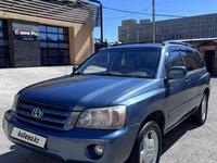 Toyota Highlander 2004 года за 6 850 000 тг. в Караганда