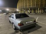 Mercedes-Benz E 200 1992 года за 1 600 000 тг. в Алматы – фото 3
