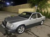 Mercedes-Benz E 200 1992 года за 1 600 000 тг. в Алматы