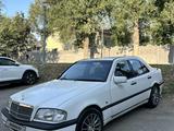 Mercedes-Benz C 220 1994 годаfor2 800 000 тг. в Алматы – фото 2