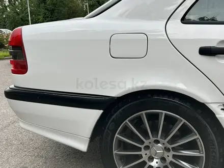 Mercedes-Benz C 220 1994 года за 2 800 000 тг. в Алматы – фото 7